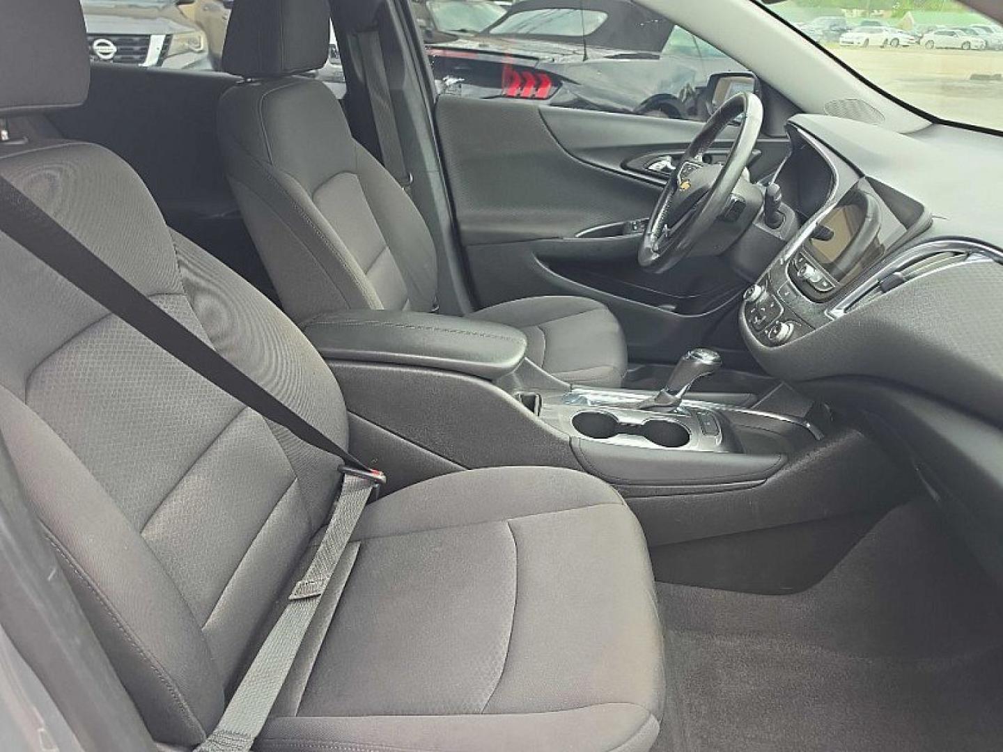 2018 BROWN /BLACK Chevrolet Malibu LT (1G1ZD5ST2JF) with an 1.5L L4 DOHC 16V engine, 6A transmission, located at 3304 Woodville Road, Northwood, OH, 43619, (419) 210-8019, 41.612694, -83.480743- Photo#16