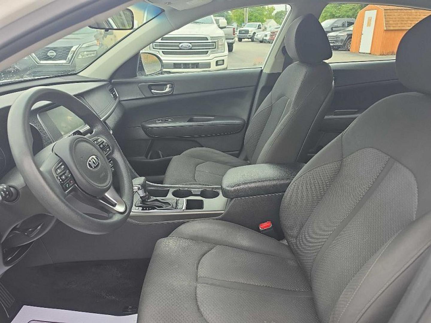 2018 WHITE /BLACK Kia Optima LX (5XXGT4L32JG) with an 2.4L L4 DOHC 16V engine, 6A transmission, located at 3304 Woodville Road, Northwood, OH, 43619, (419) 210-8019, 41.612694, -83.480743 - Your #1 Destination for Auto Loans and mdash;No Matter Your Credit!At our dealership, we believe everyone deserves the opportunity to drive their dream car and mdash;whether you have good credit, bad credit, or no credit at all. With a wide selection of hundreds of cars, trucks, and SUVs, you'll fin- Photo#9