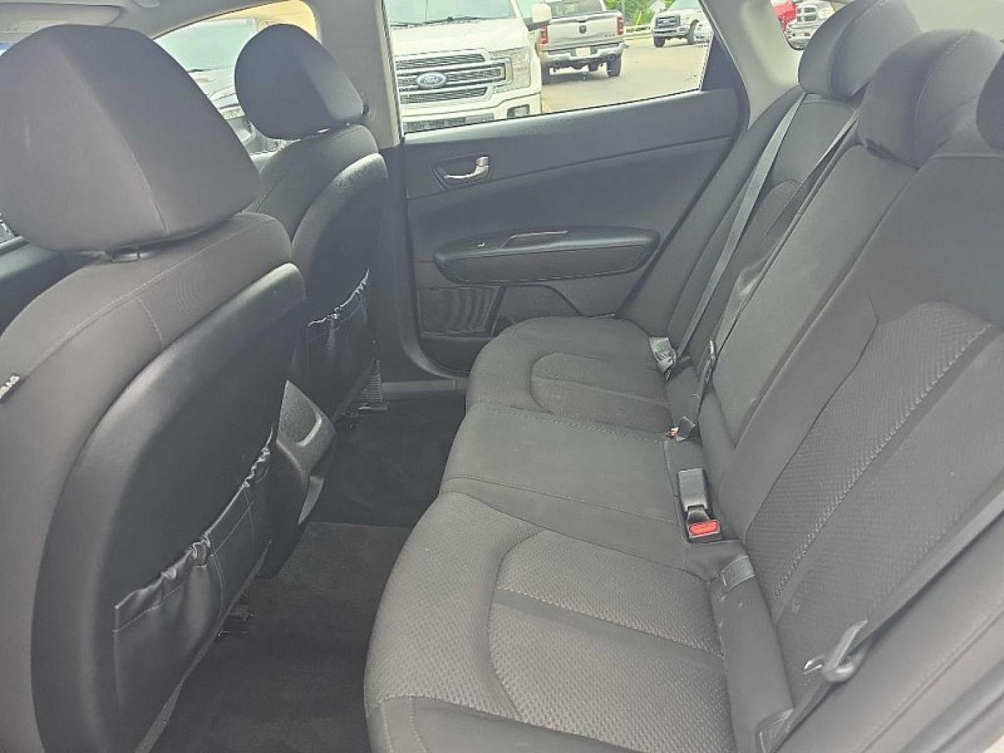2018 WHITE /BLACK Kia Optima LX (5XXGT4L32JG) with an 2.4L L4 DOHC 16V engine, 6A transmission, located at 3304 Woodville Road, Northwood, OH, 43619, (419) 210-8019, 41.612694, -83.480743 - Your #1 Destination for Auto Loans and mdash;No Matter Your Credit!At our dealership, we believe everyone deserves the opportunity to drive their dream car and mdash;whether you have good credit, bad credit, or no credit at all. With a wide selection of hundreds of cars, trucks, and SUVs, you'll fin- Photo#11