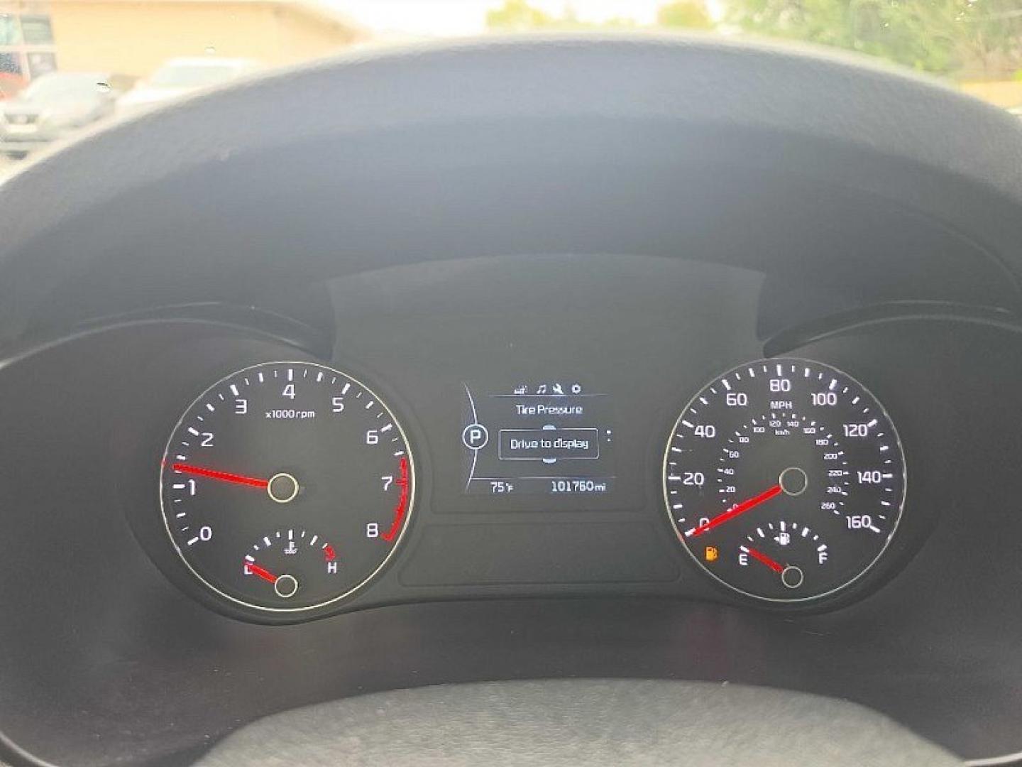 2018 WHITE /BLACK Kia Optima LX (5XXGT4L32JG) with an 2.4L L4 DOHC 16V engine, 6A transmission, located at 3304 Woodville Road, Northwood, OH, 43619, (419) 210-8019, 41.612694, -83.480743 - Your #1 Destination for Auto Loans and mdash;No Matter Your Credit!At our dealership, we believe everyone deserves the opportunity to drive their dream car and mdash;whether you have good credit, bad credit, or no credit at all. With a wide selection of hundreds of cars, trucks, and SUVs, you'll fin- Photo#20