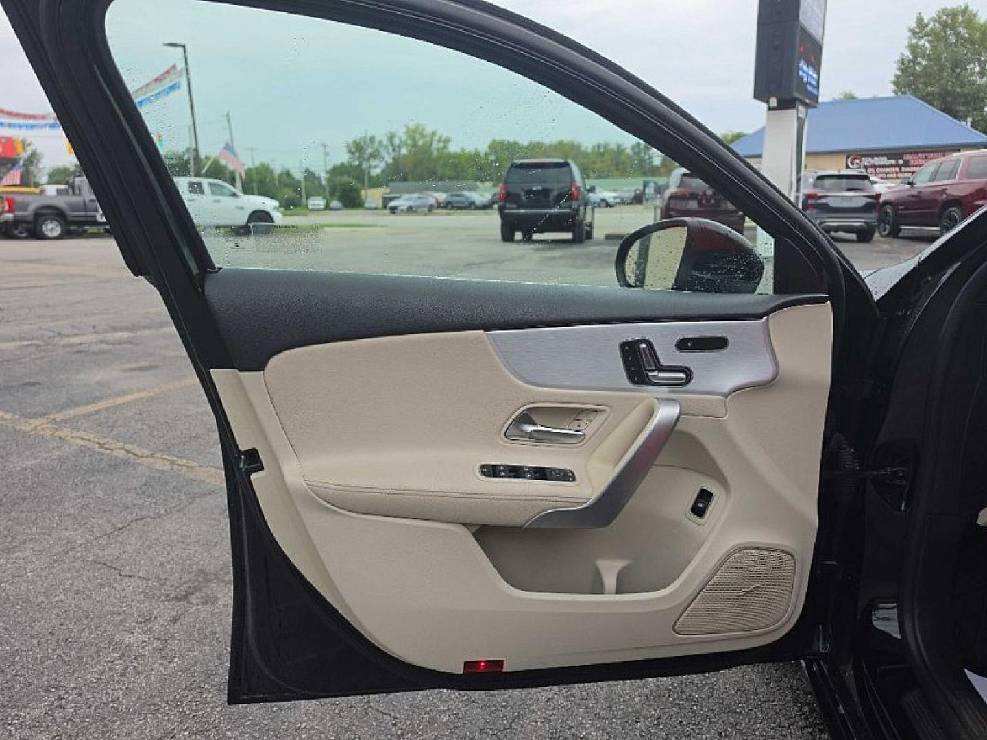 2019 BLACK /TAN Mercedes-Benz A-Class A 220 (WDD3G4FB3KW) with an 2.2L L4 DOHC 16V engine, 7A transmission, located at 3304 Woodville Road, Northwood, OH, 43619, (419) 210-8019, 41.612694, -83.480743 - Your #1 Destination for Auto Loans and mdash;No Matter Your Credit!At our dealership, we believe everyone deserves the opportunity to drive their dream car and mdash;whether you have good credit, bad credit, or no credit at all. With a wide selection of hundreds of cars, trucks, and SUVs, you'll fin- Photo#8