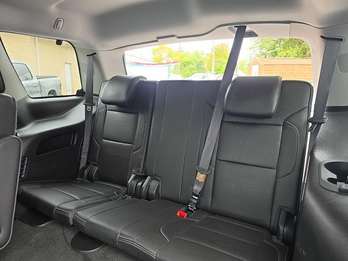 2018 BLACK /BLACK GMC Yukon Denali 4WD (1GKS2CKJ9JR) with an 6.2L V8 OHV 16V engine, 10A transmission, located at 3304 Woodville Road, Northwood, OH, 43619, (419) 210-8019, 41.612694, -83.480743- Photo#14