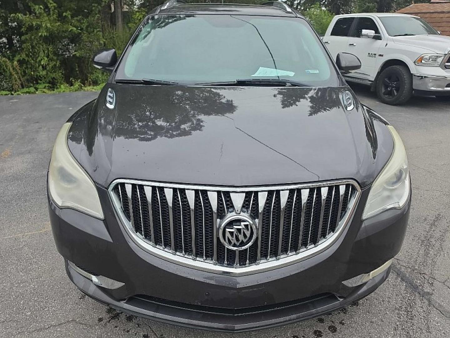 2013 GRAY /BLACK Buick Enclave Premium AWD (5GAKVDKD0DJ) with an 3.6L V6 DOHC 24V engine, 6-Speed Automatic Overdrive transmission, located at 3304 Woodville Road, Northwood, OH, 43619, (419) 210-8019, 41.612694, -83.480743- Photo#7