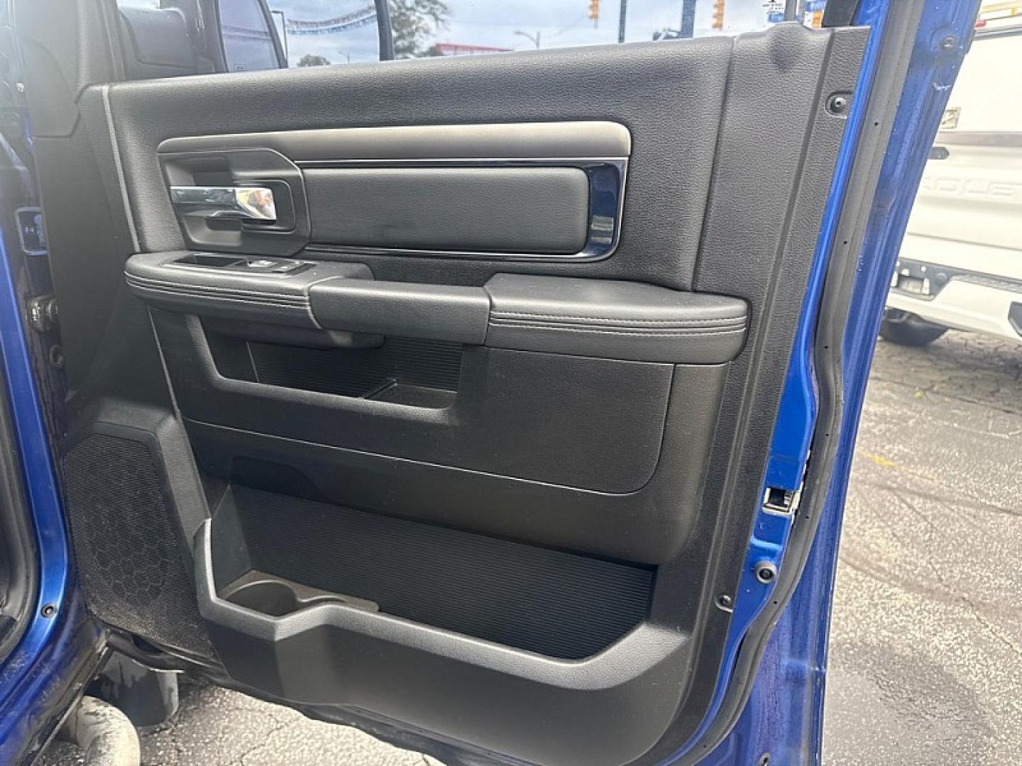 2015 BLUE /BLACK Ram 1500 Sport Quad Cab 4WD (1C6RR7HT4FS) with an 5.7L V8 OHV 16V engine, 6A transmission, located at 3304 Woodville Road, Northwood, OH, 43619, (419) 210-8019, 41.612694, -83.480743 - Your #1 Destination for Auto Loans and mdash;No Matter Your Credit!At our dealership, we believe everyone deserves the opportunity to drive their dream car and mdash;whether you have good credit, bad credit, or no credit at all. With a wide selection of hundreds of cars, trucks, and SUVs, you'll fin- Photo#14