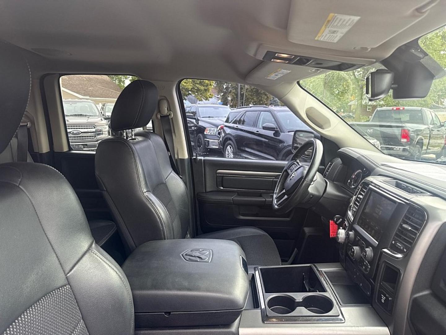 2015 BLUE /BLACK Ram 1500 Sport Quad Cab 4WD (1C6RR7HT4FS) with an 5.7L V8 OHV 16V engine, 6A transmission, located at 3304 Woodville Road, Northwood, OH, 43619, (419) 210-8019, 41.612694, -83.480743 - Your #1 Destination for Auto Loans and mdash;No Matter Your Credit!At our dealership, we believe everyone deserves the opportunity to drive their dream car and mdash;whether you have good credit, bad credit, or no credit at all. With a wide selection of hundreds of cars, trucks, and SUVs, you'll fin- Photo#15