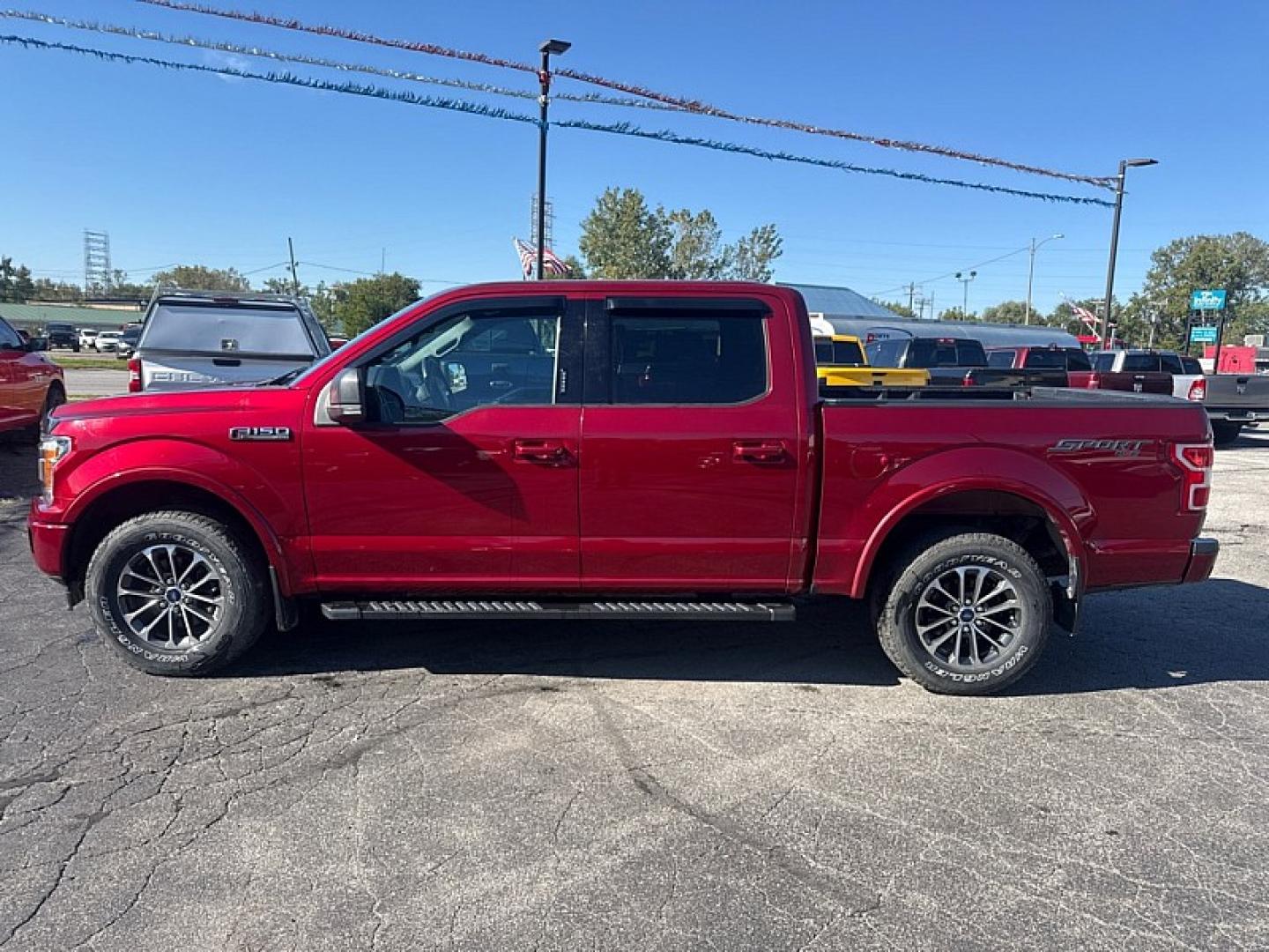 2019 RED /BLACK Ford F-150 XLT SuperCrew 6.5-ft. Bed 4WD (1FTEW1E41KF) with an 3.5L V6 TURBO engine, 6A transmission, located at 3304 Woodville Road, Northwood, OH, 43619, (419) 210-8019, 41.612694, -83.480743- Photo#1