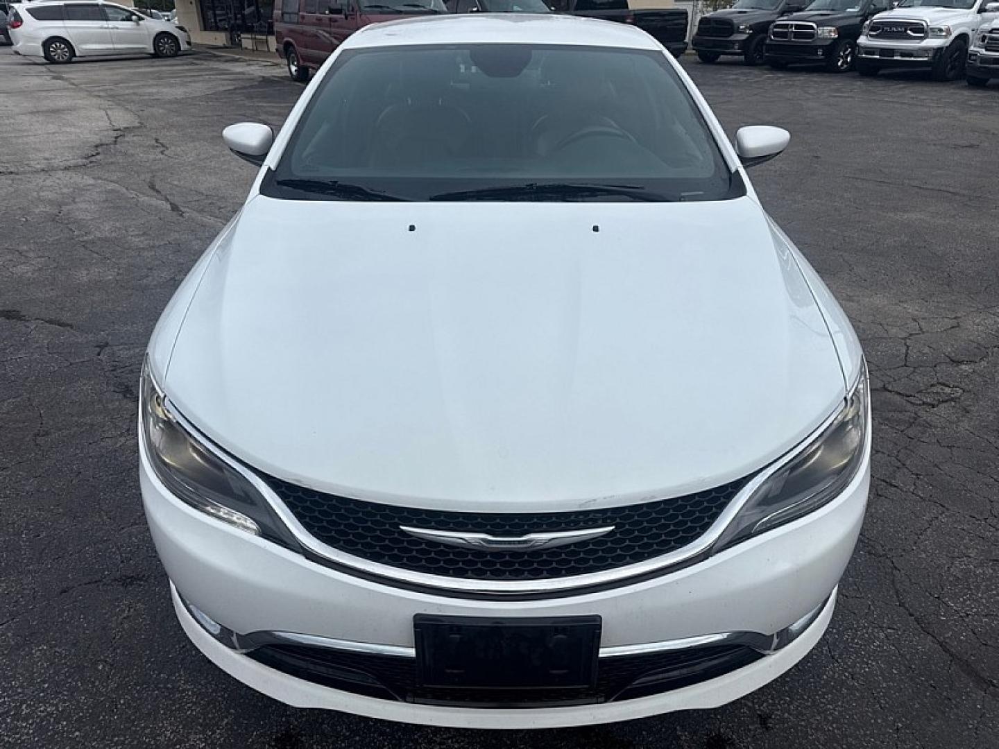 2016 WHITE /BROWN Chrysler 200 C (1C3CCCCG5GN) with an 3.6L V6 DOHC 24V FFV engine, 9A transmission, located at 3304 Woodville Road, Northwood, OH, 43619, (419) 210-8019, 41.612694, -83.480743 - Your #1 Destination for Auto Loans and mdash;No Matter Your Credit!At our dealership, we believe everyone deserves the opportunity to drive their dream car and mdash;whether you have good credit, bad credit, or no credit at all. With a wide selection of hundreds of cars, trucks, and SUVs, you'll fin- Photo#7