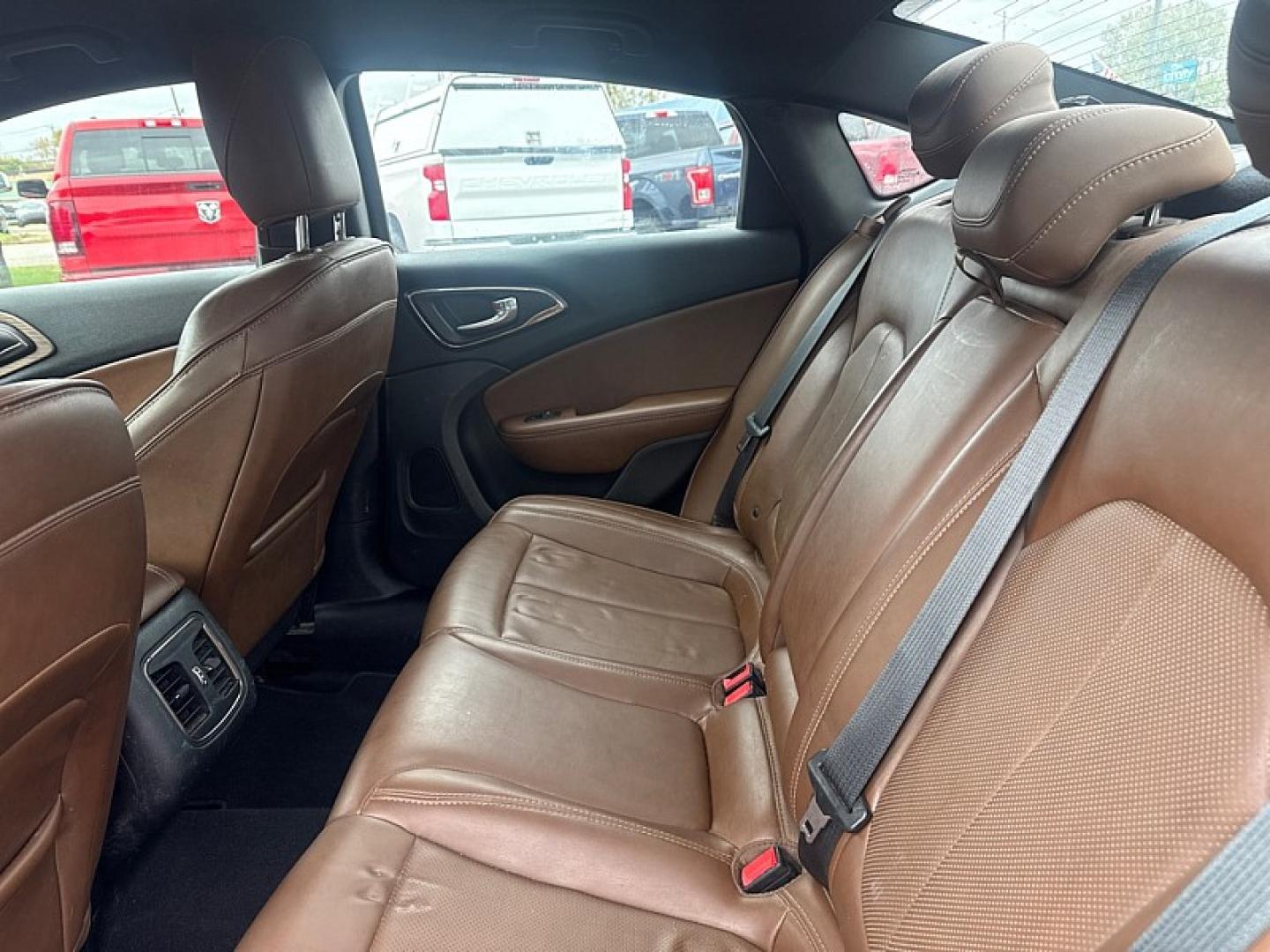 2016 WHITE /BROWN Chrysler 200 C (1C3CCCCG5GN) with an 3.6L V6 DOHC 24V FFV engine, 9A transmission, located at 3304 Woodville Road, Northwood, OH, 43619, (419) 210-8019, 41.612694, -83.480743 - Your #1 Destination for Auto Loans and mdash;No Matter Your Credit!At our dealership, we believe everyone deserves the opportunity to drive their dream car and mdash;whether you have good credit, bad credit, or no credit at all. With a wide selection of hundreds of cars, trucks, and SUVs, you'll fin- Photo#11