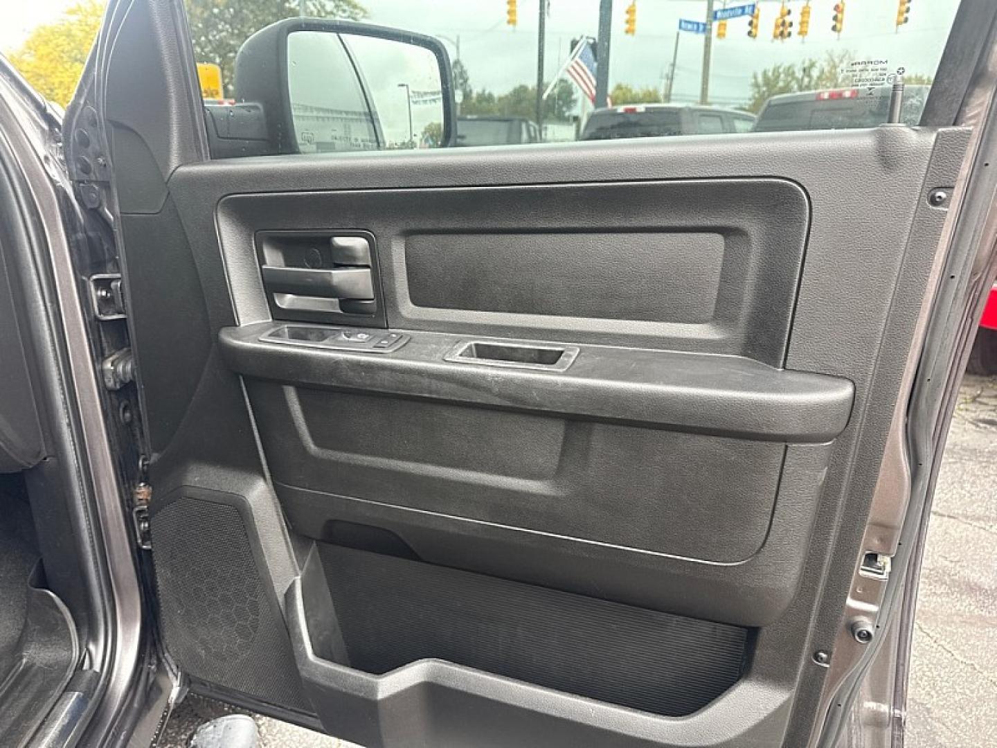 2019 GRAY /BLACK Ram 1500 Tradesman Crew Cab SWB 4WD (1C6RR7KT6KS) with an 5.7L V8 OHV 16V engine, 8A transmission, located at 3304 Woodville Road, Northwood, OH, 43619, (419) 210-8019, 41.612694, -83.480743 - Your #1 Destination for Auto Loans and mdash;No Matter Your Credit!At our dealership, we believe everyone deserves the opportunity to drive their dream car and mdash;whether you have good credit, bad credit, or no credit at all. With a wide selection of hundreds of cars, trucks, and SUVs, you'll fin- Photo#14
