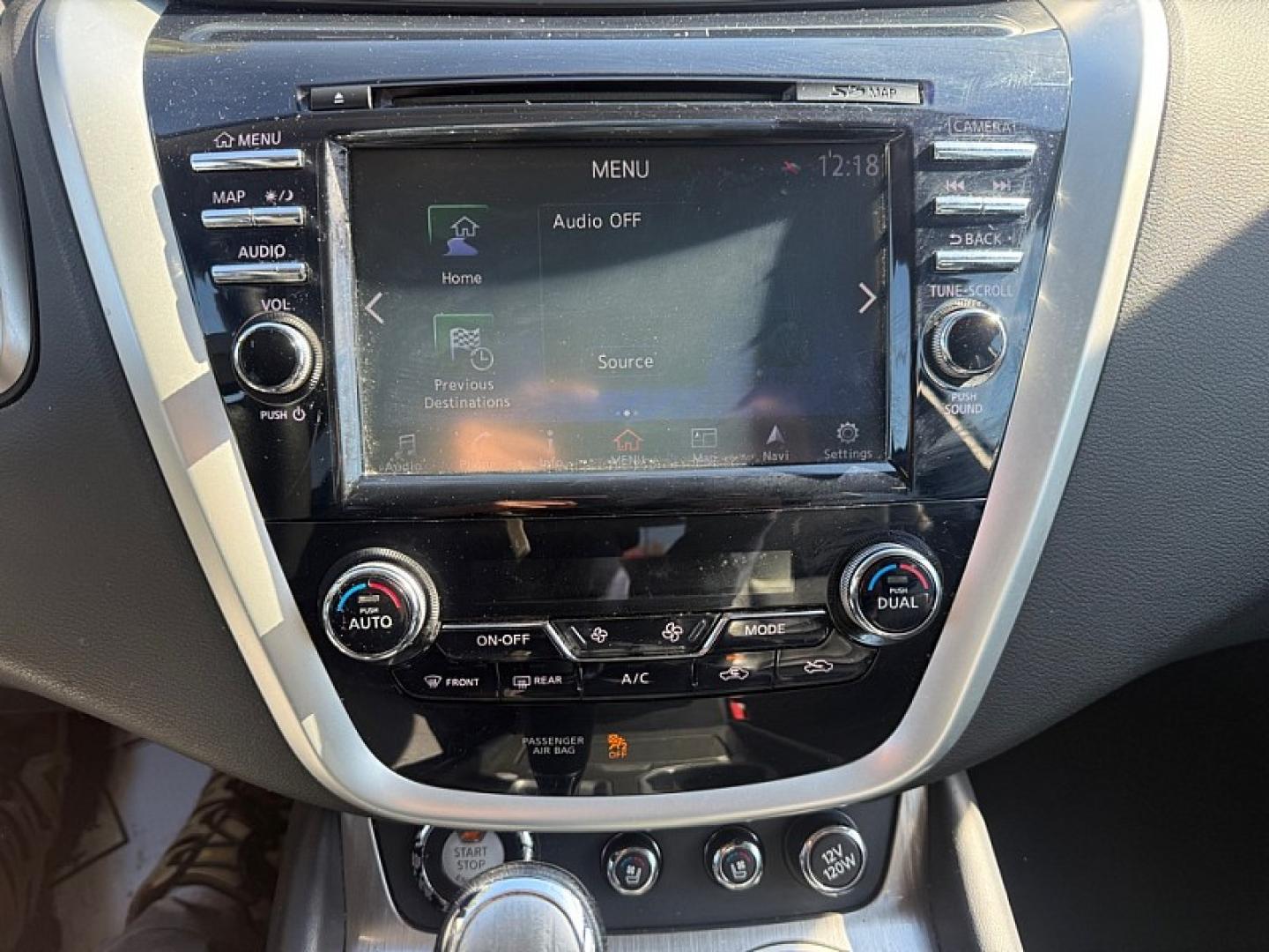 2017 RED /BLACK Nissan Murano Platinum AWD (5N1AZ2MH6HN) with an 3.5L V6 DOHC 24V engine, CVT transmission, located at 3304 Woodville Road, Northwood, OH, 43619, (419) 210-8019, 41.612694, -83.480743 - Your #1 Destination for Auto Loans and mdash;No Matter Your Credit!At our dealership, we believe everyone deserves the opportunity to drive their dream car and mdash;whether you have good credit, bad credit, or no credit at all. With a wide selection of hundreds of cars, trucks, and SUVs, you'll fin- Photo#43