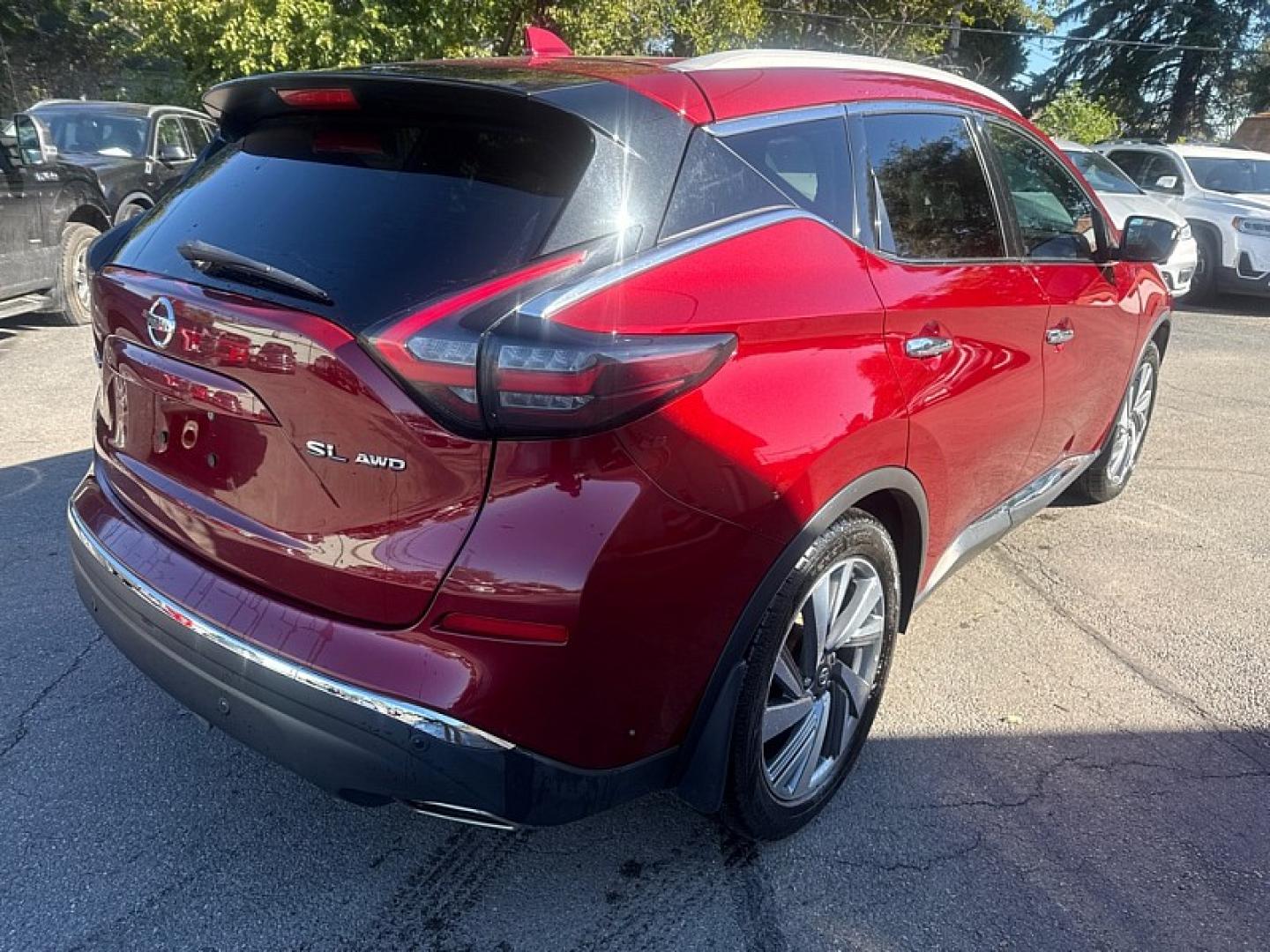 2021 RED /BLACK Nissan Murano SL AWD (5N1AZ2CS9MC) with an 3.5L V6 DOHC 24V engine, CVT transmission, located at 3304 Woodville Road, Northwood, OH, 43619, (419) 210-8019, 41.612694, -83.480743 - Your #1 Destination for Auto Loans and mdash;No Matter Your Credit!At our dealership, we believe everyone deserves the opportunity to drive their dream car and mdash;whether you have good credit, bad credit, or no credit at all. With a wide selection of hundreds of cars, trucks, and SUVs, you'll fin- Photo#6