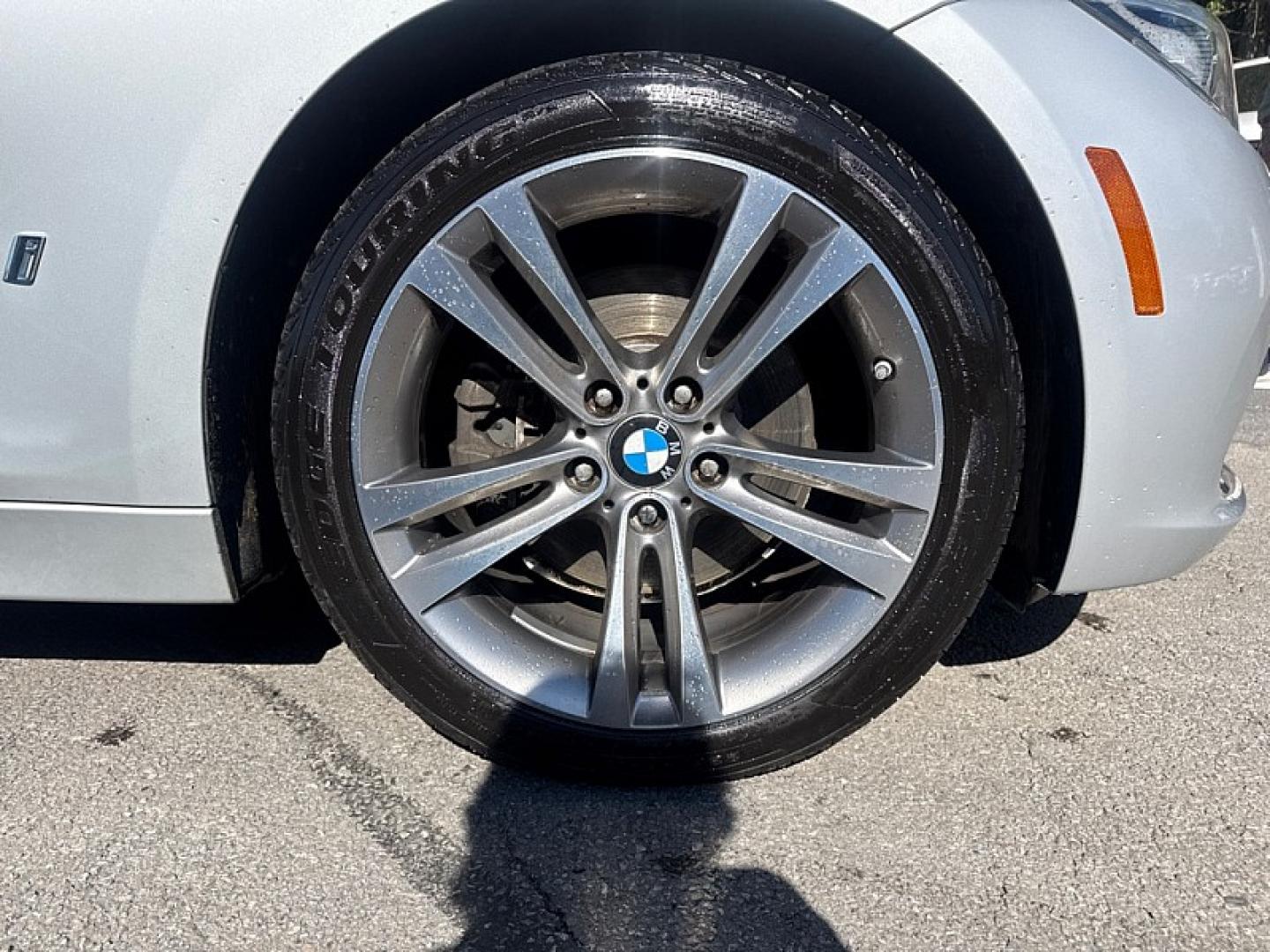 2017 SILVER /TAN BMW 3-Series 330e iPerformance Sedan (WBA8E1C39HA) with an 2.0L L4 DOHC 16V HYBRID engine, 8A transmission, located at 3304 Woodville Road, Northwood, OH, 43619, (419) 210-8019, 41.612694, -83.480743 - Your #1 Destination for Auto Loans and mdash;No Matter Your Credit!At our dealership, we believe everyone deserves the opportunity to drive their dream car and mdash;whether you have good credit, bad credit, or no credit at all. With a wide selection of hundreds of cars, trucks, and SUVs, you'll fin- Photo#16