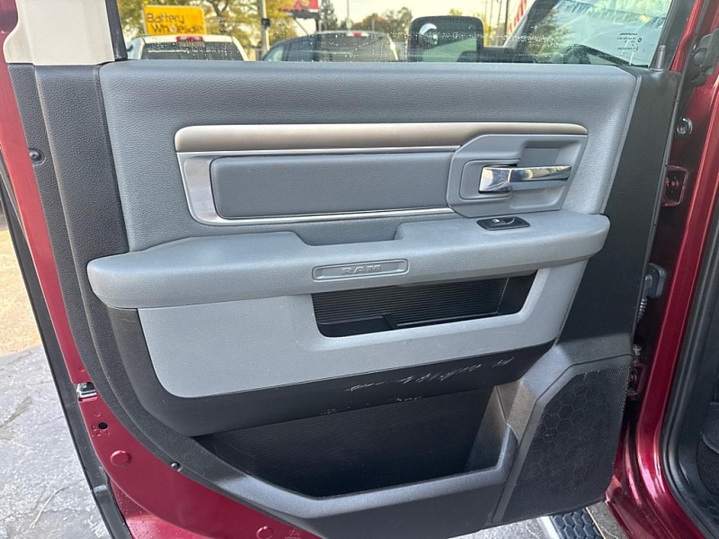2017 MAROON /GRAY Ram 1500 SLT Crew Cab SWB 4WD (1C6RR7LT8HS) with an 5.7L V8 OHV 16V engine, 8A transmission, located at 3304 Woodville Road, Northwood, OH, 43619, (419) 210-8019, 41.612694, -83.480743 - Your #1 Destination for Auto Loans and mdash;No Matter Your Credit!At our dealership, we believe everyone deserves the opportunity to drive their dream car and mdash;whether you have good credit, bad credit, or no credit at all. With a wide selection of hundreds of cars, trucks, and SUVs, you'll fin- Photo#10