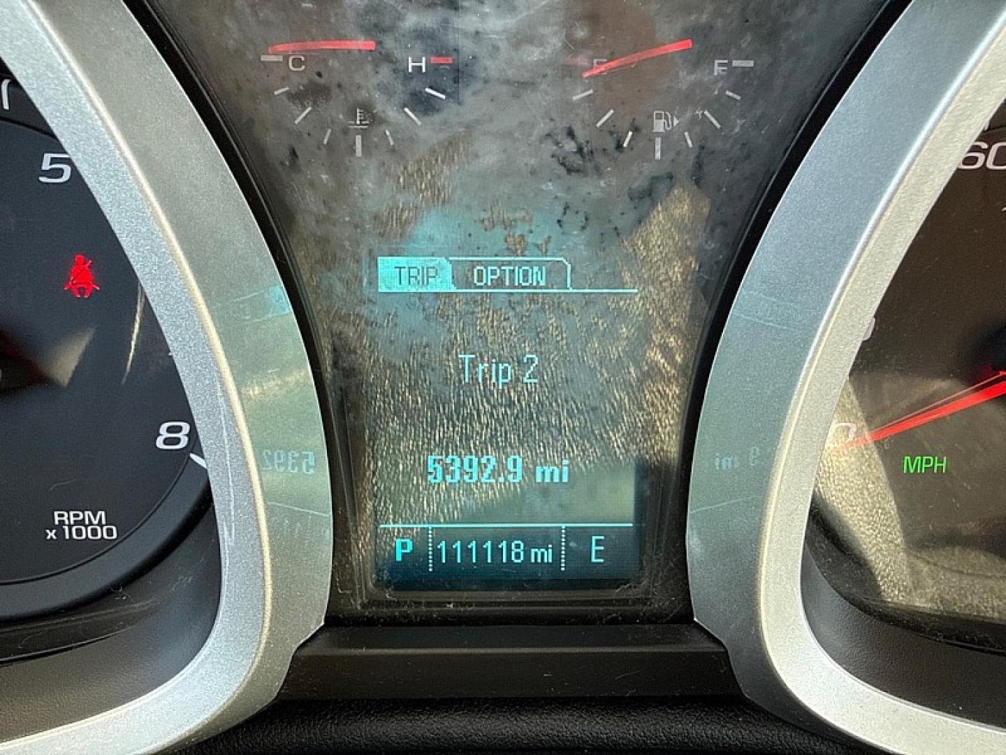 2016 WHITE /BLACK Chevrolet Equinox LT AWD (2GNFLFEK3G6) with an 2.4L L4 DOHC 16V FFV engine, 6A transmission, located at 3304 Woodville Road, Northwood, OH, 43619, (419) 210-8019, 41.612694, -83.480743 - Your #1 Destination for Auto Loans and mdash;No Matter Your Credit!At our dealership, we believe everyone deserves the opportunity to drive their dream car and mdash;whether you have good credit, bad credit, or no credit at all. With a wide selection of hundreds of cars, trucks, and SUVs, you'll fin- Photo#18